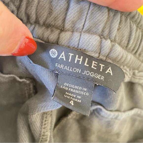 Athleta Farallon Gray Charcoal Jogger 4 - Picture 3 of 6